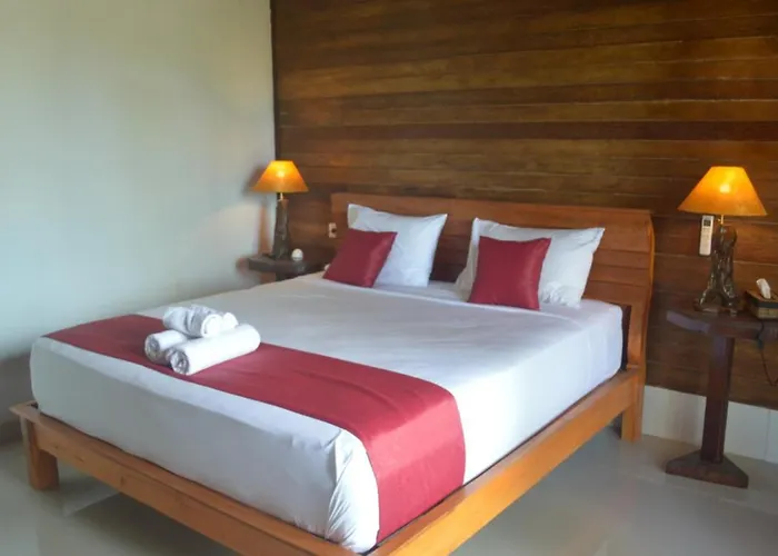 Penida Lapaya Garden Hotel